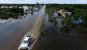 Macri suspendió su agenda para viajar al Litoral Macri suspendió su agenda para viajar al Litoral