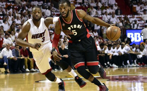 Victoria de Toronto con escaso aporte de Scola Victoria de Toronto con escaso aporte de Scola