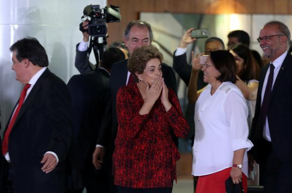 Los vaivenes por Rousseff Los vaivenes por Rousseff