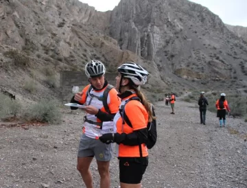 Perdidos entre los cerros Perdidos entre los cerros