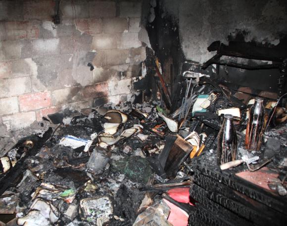 Ardió depósito y se perdieron hasta dólares Ardió depósito y se perdieron hasta dólares