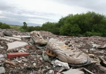 Un paraje histórico que es un basural Un paraje histórico que es un basural
