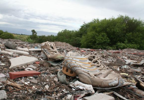 Un paraje histórico que es un basural Un paraje histórico que es un basural