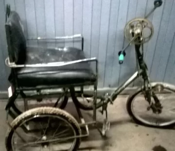 Triciclo recuperado Triciclo recuperado