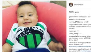 Emma Mas presentó a su hijo en sociedad con un regalito especial Emma Mas presentó a su hijo en sociedad con un regalito especial