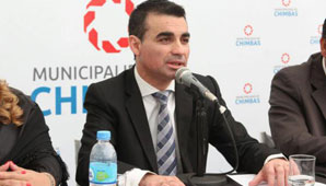 Un intendente denunció a dos periodistas y les allanaron las viviendas Un intendente denunció a dos periodistas y les allanaron las viviendas