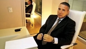 Piden la detención del abogado Stinfale por la Time Warp Piden la detención del abogado Stinfale por la Time Warp