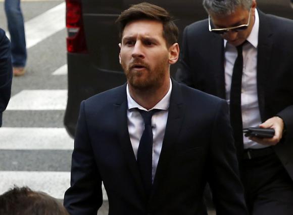 Messi se unió al grupo y entrenó por primera vez Messi se unió al grupo y entrenó por primera vez