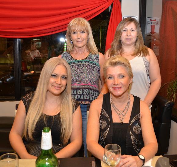 Cena de Mujeres por San Juan Cena de Mujeres por San Juan