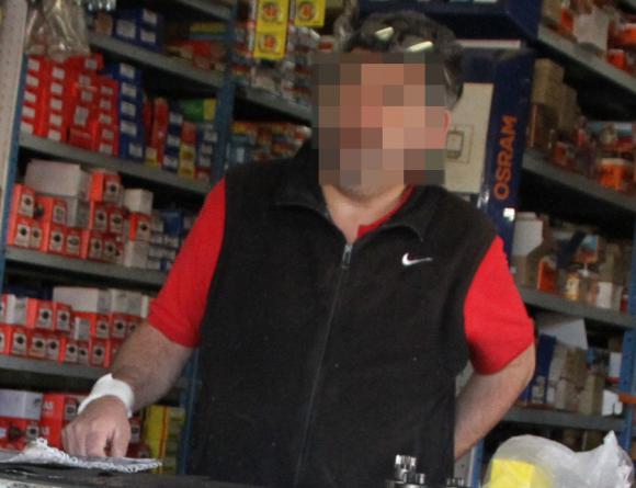 Interpuso su mano y así evitó que lo mataran en un asalto Interpuso su mano y así evitó que lo mataran en un asalto