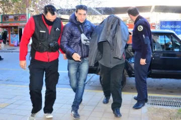 Prófugo del caso AFIP pide garantías para entregarse Prófugo del caso AFIP pide garantías para entregarse