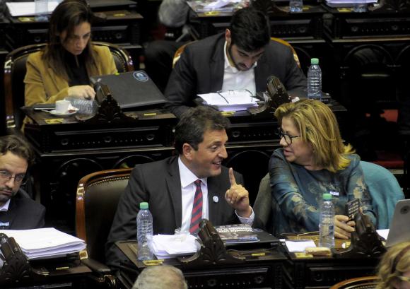 Apuran el debate de 2 leyes para acorralar la corrupción Apuran el debate de 2 leyes para acorralar la corrupción