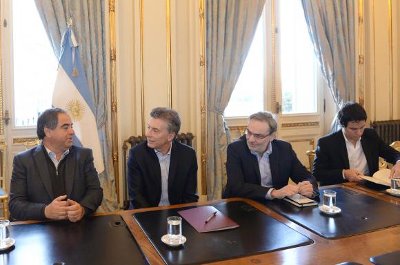 Cirugía a Macri por un esguince de rodilla Cirugía a Macri por un esguince de rodilla