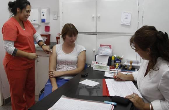 Se sumaron 3 adultos y ya son 7 los casos de gripe A en San Juan Se sumaron 3 adultos y ya son 7 los casos de gripe A en San Juan