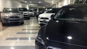 Para comprar un auto 0 km se necesitan 30 sueldos básicos Para comprar un auto 0 km se necesitan 30 sueldos básicos