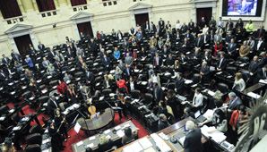 Diputados tratan el blanqueo y el pago a jubilados Diputados tratan el blanqueo y el pago a jubilados