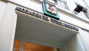 FIFA confirmó a una comisión normalizadora en la AFA FIFA confirmó a una comisión normalizadora en la AFA