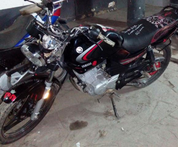 Dos policías heridos al caer a un zanjón en una persecución Dos policías heridos al caer a un zanjón en una persecución