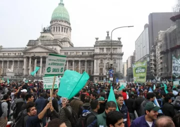 Diputados aprueba el proyecto de autopartes Diputados aprueba el proyecto de autopartes