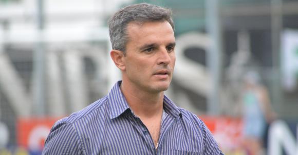 Triunfo ante River en el primer ensayo Triunfo ante River en el primer ensayo