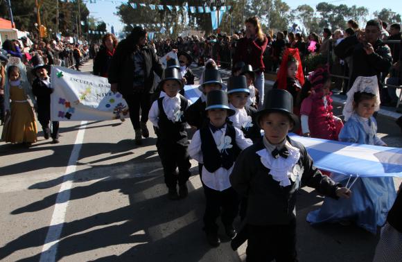 Un desfile en el que el público no paró de aplaudir durante 2 horas Un desfile en el que el público no paró de aplaudir durante 2 horas