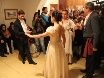 Hoy, la plaza Laprida será el epicentro de los festejos por 9 de Julio Hoy, la plaza Laprida será el epicentro de los festejos por 9 de Julio