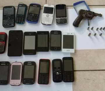 Incautan un TV, un arma y balas Incautan un TV, un arma y balas