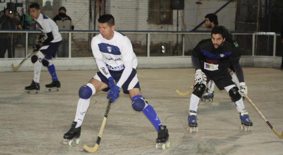 El Azul se afirma, el Turco no El Azul se afirma, el Turco no