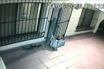 Blindan el tercer piso de Comodoro Py para la declaración de las monjas Blindan el tercer piso de Comodoro Py para la declaración de las monjas