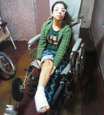 Tiene 13 años, un pitbull se escapó y le arrancó parte del pie derecho Tiene 13 años, un pitbull se escapó y le arrancó parte del pie derecho