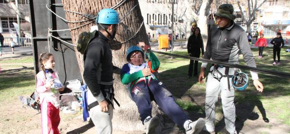 En 10 minutos los chicos superaron los obstáculos En 10 minutos los chicos superaron los obstáculos