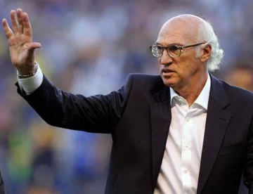 Carlos Bianchi también está en carpeta para DT Carlos Bianchi también está en carpeta para DT
