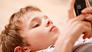 ¿Cuándo es el momento ideal para regalarle un celular a un niño? ¿Cuándo es el momento ideal para regalarle un celular a un niño?