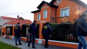 Investigan si Cristina Kirchner fue advertida sobre los movimientos de dinero de Lázaro Báez Investigan si Cristina Kirchner fue advertida sobre los movimientos de dinero de Lázaro Báez