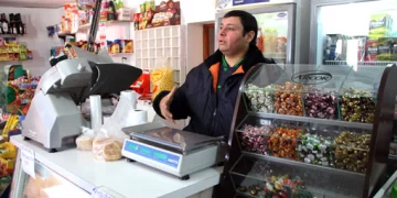 Lectores creen que el chico del asalto debe ser tratado como un delincuente Lectores creen que el chico del asalto debe ser tratado como un delincuente