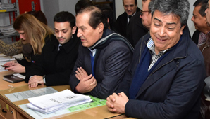 La CGT pidió ante la Justicia Federal que se dé marcha atrás con los tarifazos La CGT pidió ante la Justicia Federal que se dé marcha atrás con los tarifazos