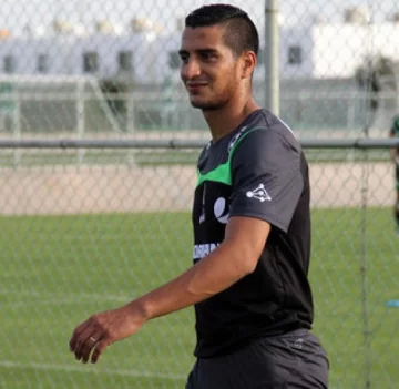 González se presentó González se presentó