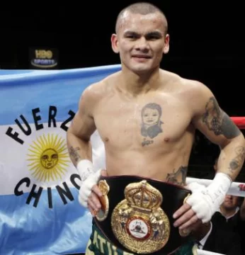 Colgó los guantes Colgó los guantes