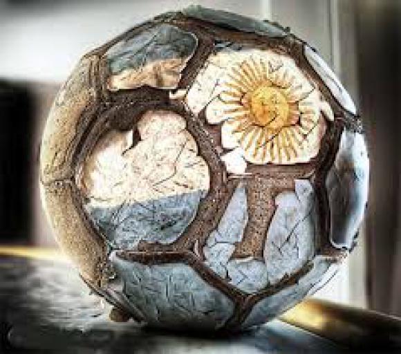 Esta vez no hubo un Mesías que tape el papelón que es AFA Esta vez no hubo un Mesías que tape el papelón que es AFA