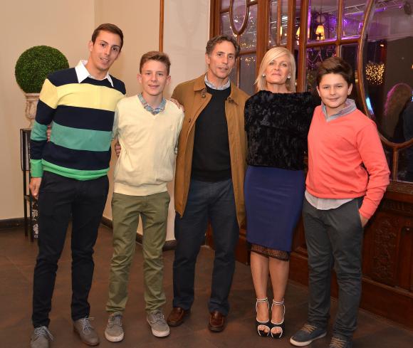 El cumpleaños de Leonardo Nefa El cumpleaños de Leonardo Nefa