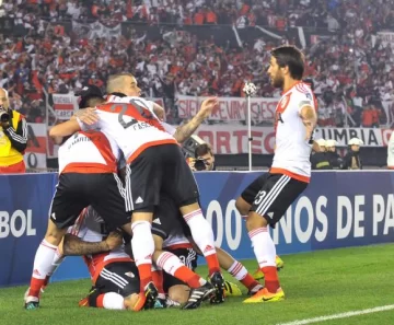 River superó a Independiente Santa Fe y gritó campeón frente a su gente River superó a Independiente Santa Fe y gritó campeón frente a su gente