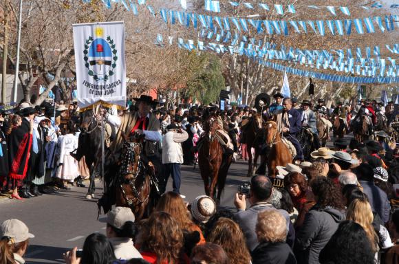 Durante 5 horas cortarán la Libertador por el desfile Durante 5 horas cortarán la Libertador por el desfile