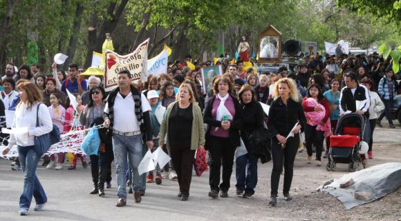 Expresaron con colores su fe durante la peregrinación Expresaron con colores su fe durante la peregrinación