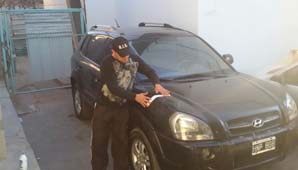Secuestran camioneta robada en Buenos Aires con patente de un vehículo de Río Negro Secuestran camioneta robada en Buenos Aires con patente de un vehículo de Río Negro