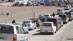 Fin de semana largo: en dos días, cruzaron a Chile más de 10 mil personas Fin de semana largo: en dos días, cruzaron a Chile más de 10 mil personas