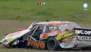 Federico Pérez sufrió un durísimo accidente en el TC Pista Federico Pérez sufrió un durísimo accidente en el TC Pista