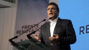 Del Potro debutó en el ATP de Basilea con un cómodo triunfo Del Potro debutó en el ATP de Basilea con un cómodo triunfo