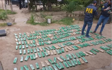 Expolicía capo de banda narco, procesado también por violar a una niña de 14 años Expolicía capo de banda narco, procesado también por violar a una niña de 14 años