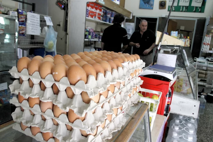 El precio del huevo subió hasta un 25% y dicen que las ventas se mantienen