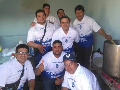 Los hinchas que ponen el pecho para enfrentar la crisis de Unión Los hinchas que ponen el pecho para enfrentar la crisis de Unión